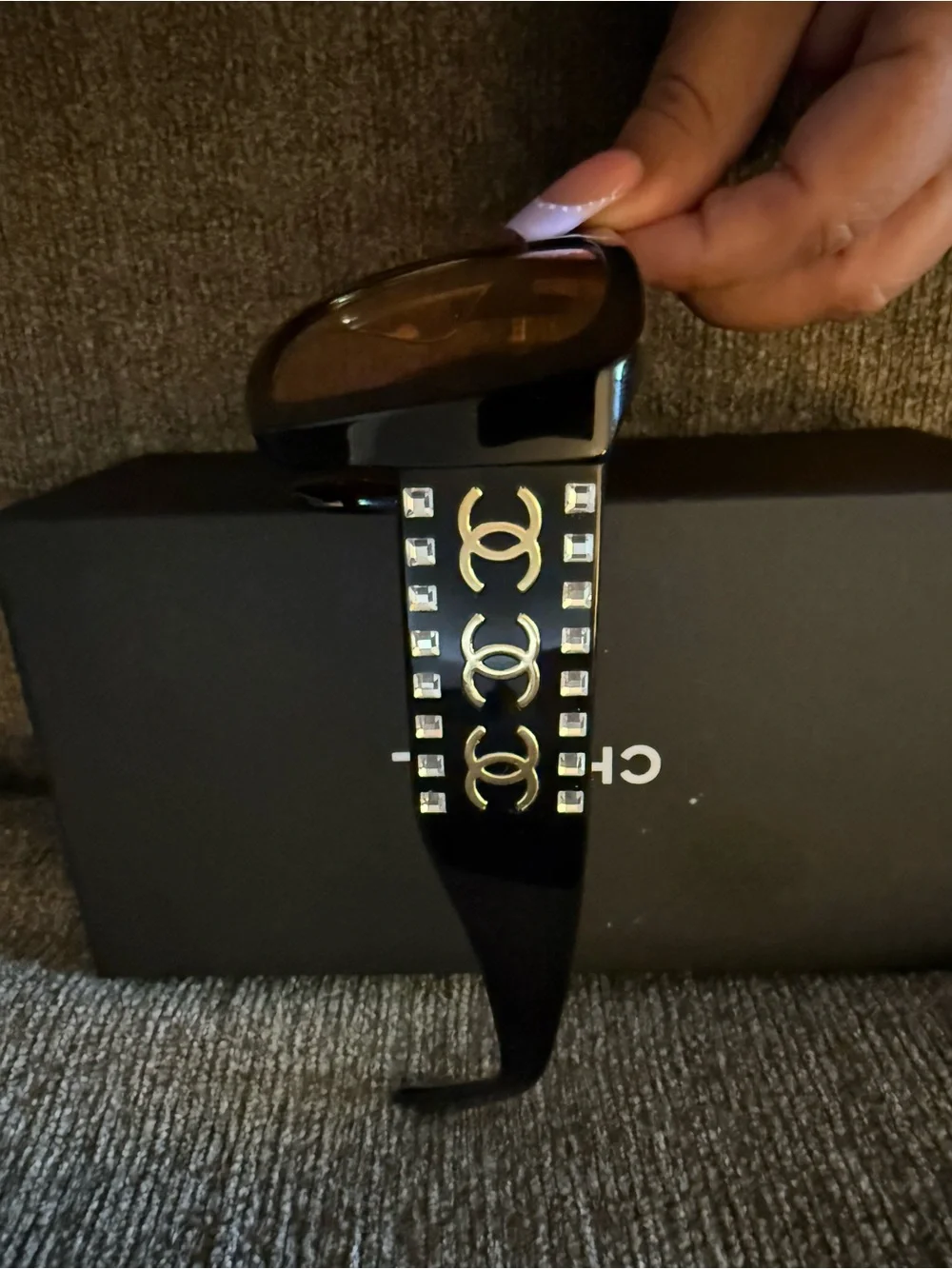 CHANEL Black Pilot Sunglasses with Rhinestones and CC logo on frames